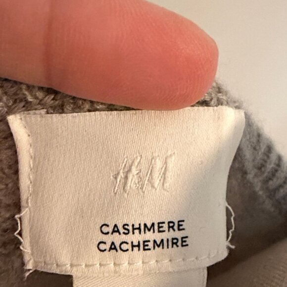 ✨H&M ✨Premium Selection Cashmere Top Taupe S - Picture 2 of 9